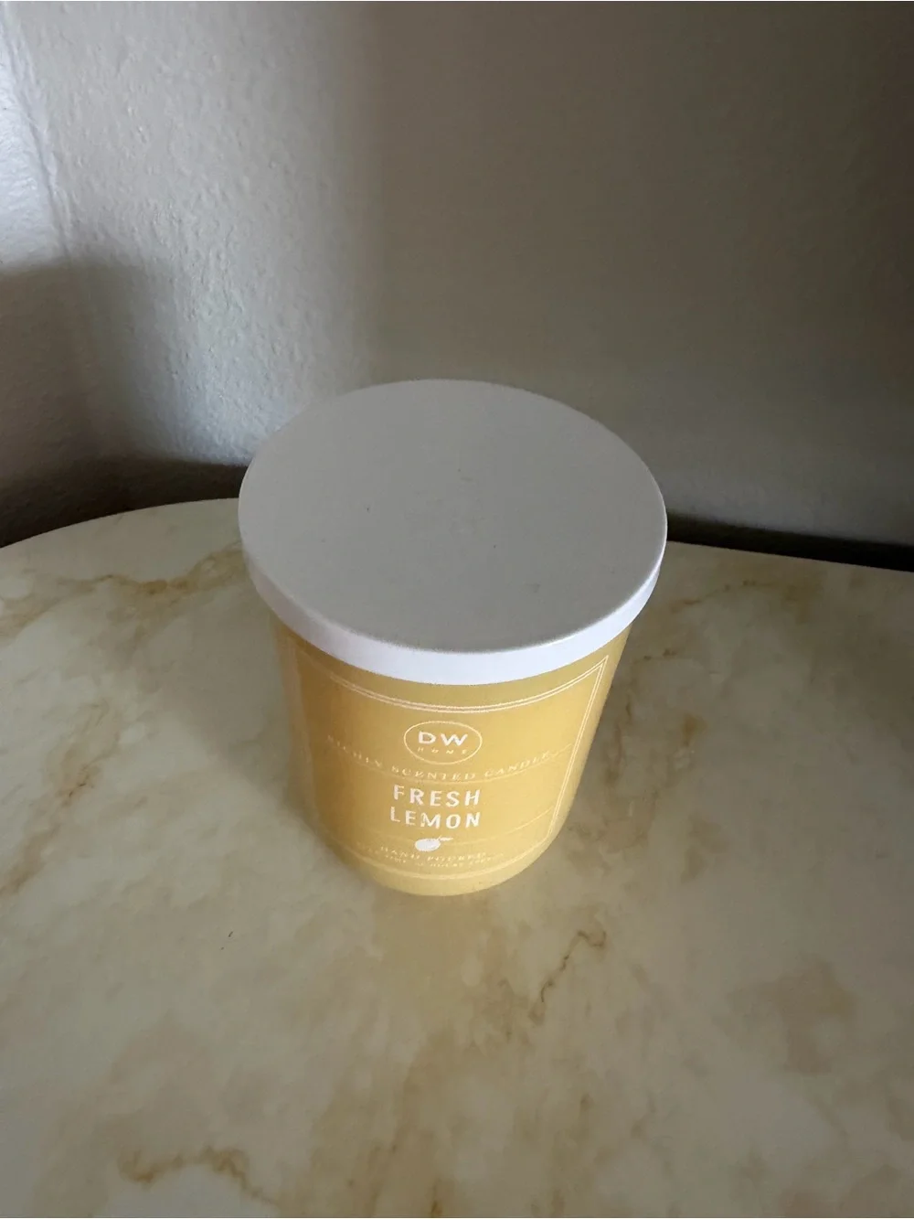 NWT DW Home Fresh Lemon 2-Wick Scented Jar Candle